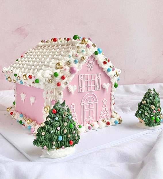40 Frosty And Festive Christmas Cake Inspirations : Pink House Festive Cake