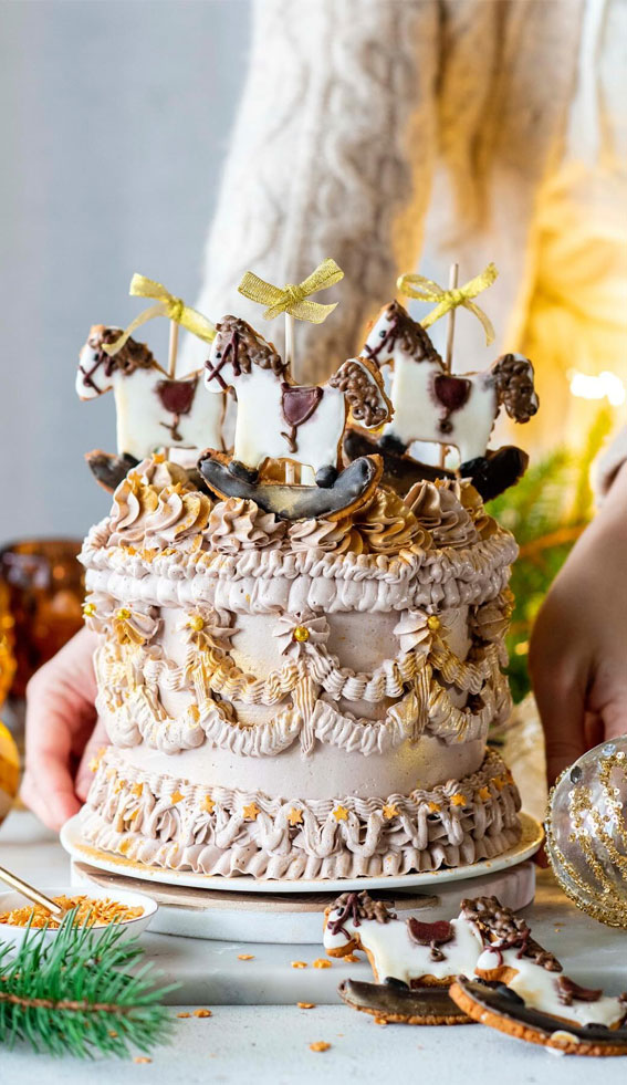 40 Frosty And Festive Christmas Cake Inspirations : Christmas Carousel Neutral Cake