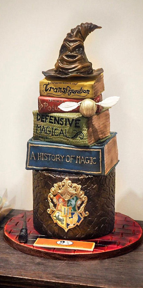 52 Enchanting Harry Potter Cake Ideas For Wizards And Witches : Spell Book Themed Cake