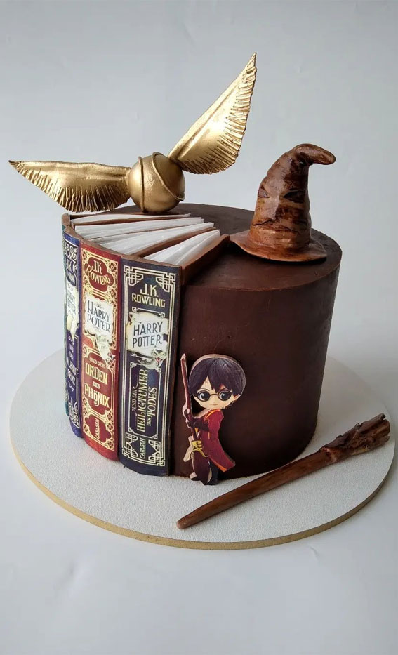 52 Enchanting Harry Potter Cake Ideas For Wizards And Witches : Spell Book Chocolate Cake
