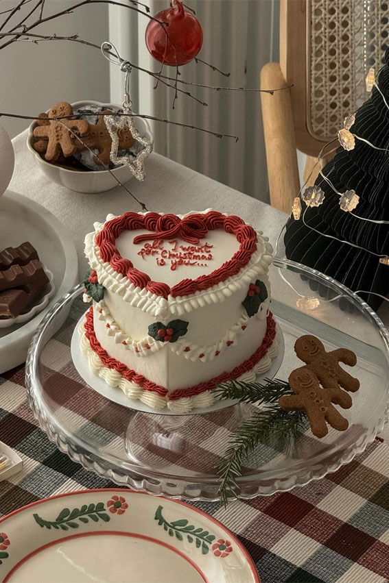 Festive Christmas Cake Delights to Sweeten Your Season : Loving Wishes