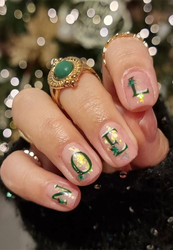 Christmas nail art, xmas nails, festive nails, Christmas nails red, Christmas nails simple, simple Christmas nails, Cute Christmas nails, Christmas nail colors, Christmas nails French tips