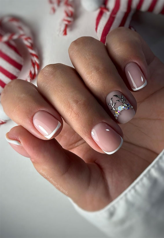 Festive Flourishes in Nail Art : French Tips with Chrome & Gem Reindeer