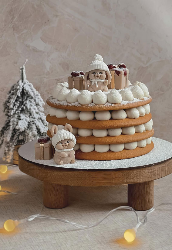 Festive Christmas Cake Delights to Sweeten Your Season : Ginger Biscuit Festive Cake