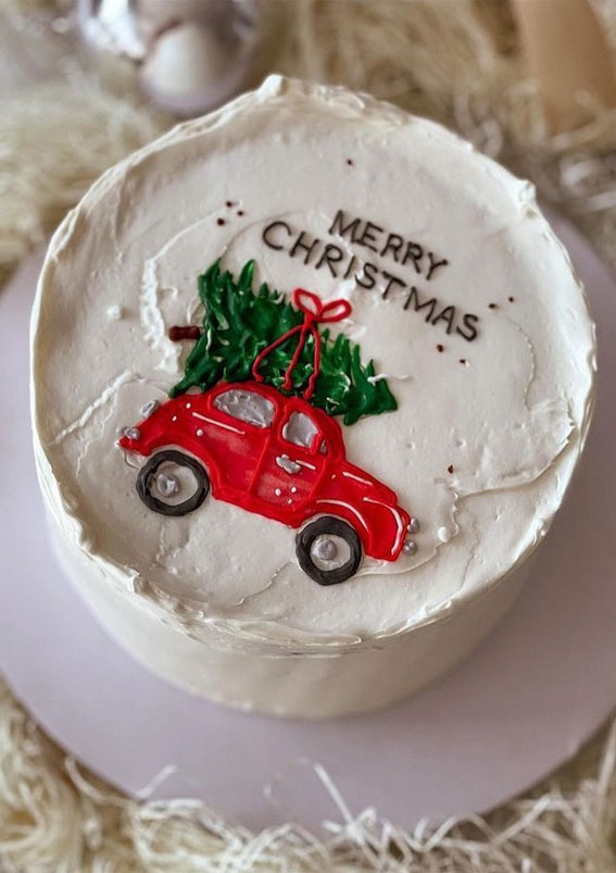 Festive Christmas Cake Delights to Sweeten Your Season : Red Beatle Carried Christmas Tree Cake