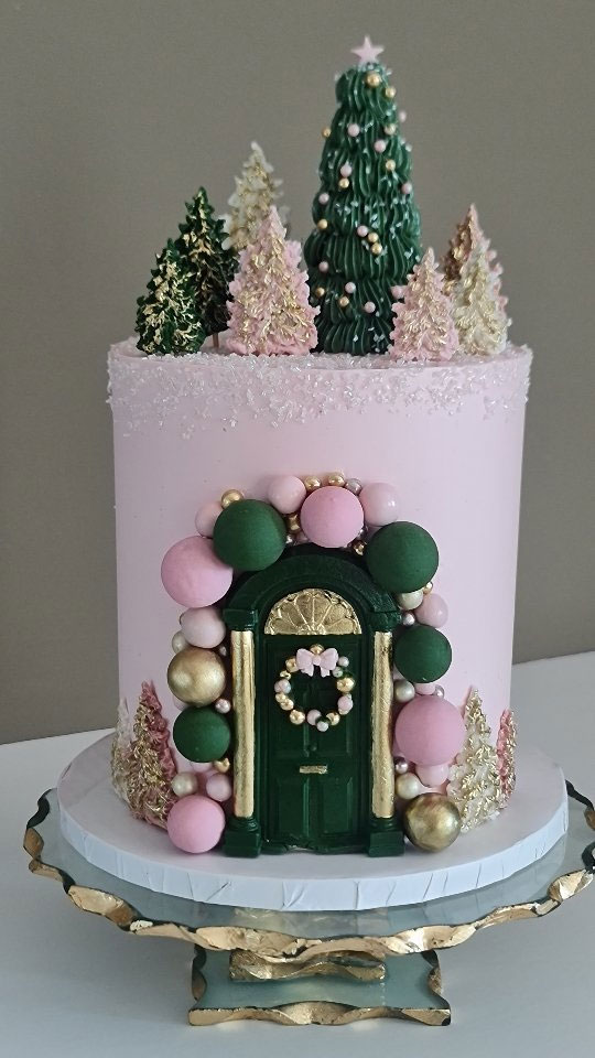 Festive Christmas Cake Delights to Sweeten Your Season : Green & Pink Combo Festive Cake