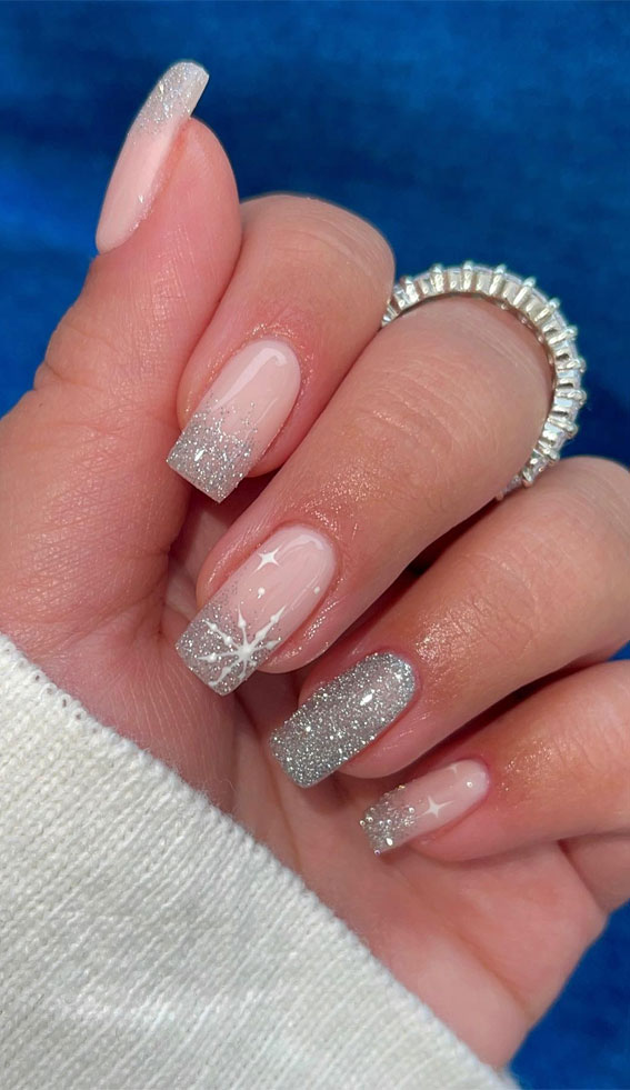 Glitter Nail Art Ideas for Glimmering Festivities : Glitter Nails with Snowflake