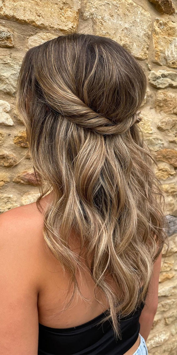Half-Up Hairstyles That Stand the Test of Time : Seaside Elegance Half Up