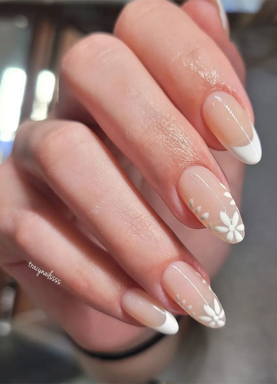 Simple Nail Ideas That’re Perfect For January : Flower + White French Tips