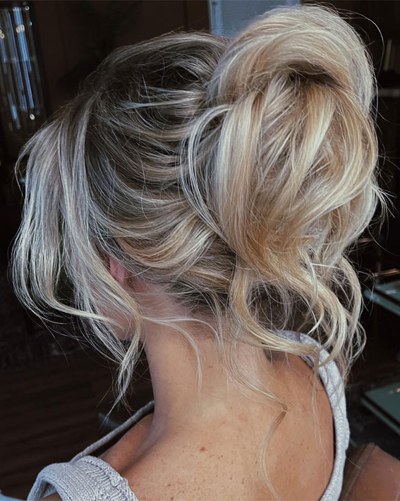 Elevate Your Look with Chic Hairstyling Ideas : Messy, Simple & Sexy Upstyle