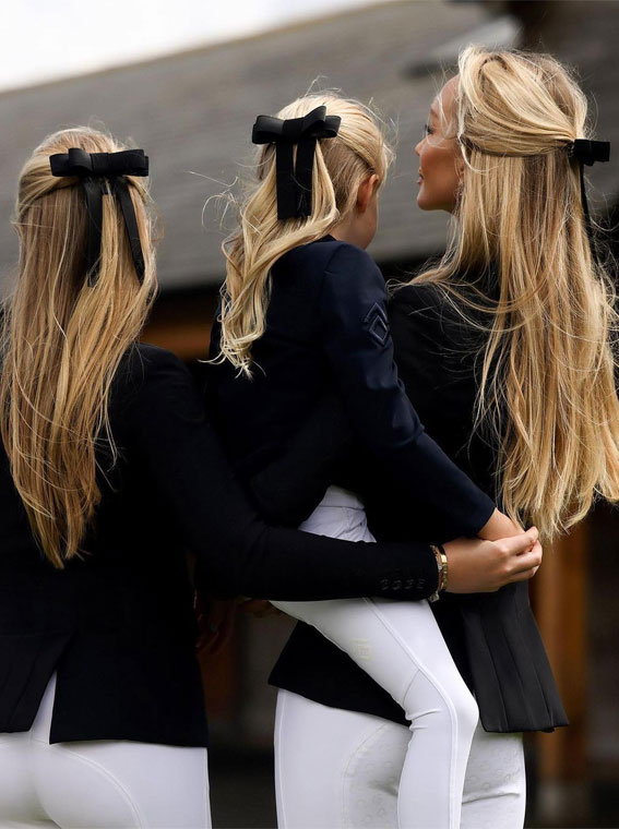A Trendy Collection of Hairstyles Adorned with Chic Bows : Family Hairstyles with Bows