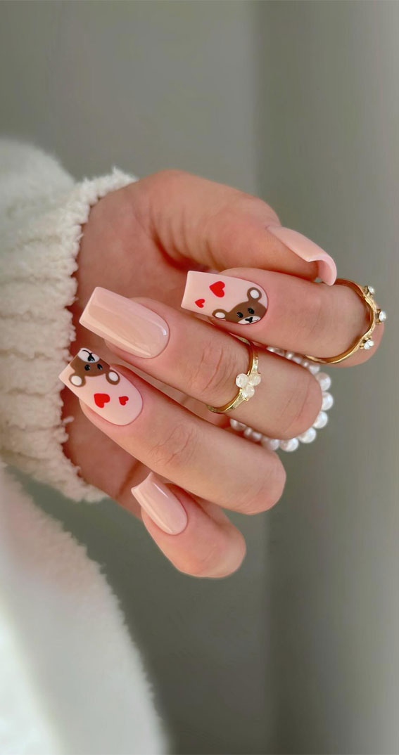 Valentine’s Day Nail Art Collection : Teddy & Love Heart Nails