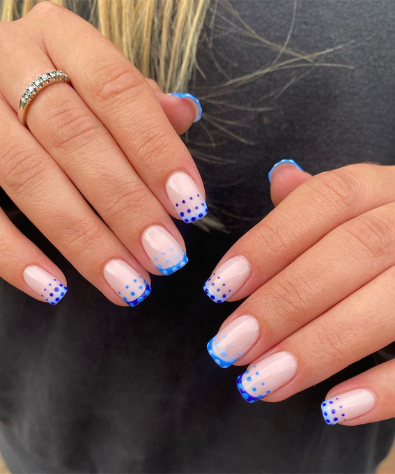 25 Gorgeous Blue Nails : Blue Bliss