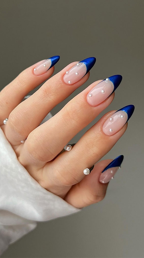 25 Gorgeous Blue Nails : Midnight Elegance