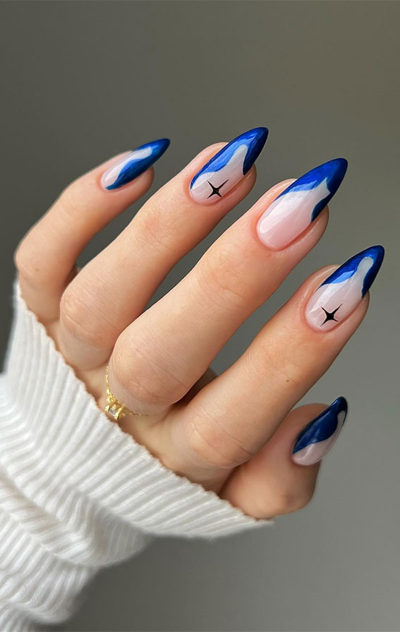 25 Gorgeous Blue Nails : Abstract Tip Midnight Blue Nails