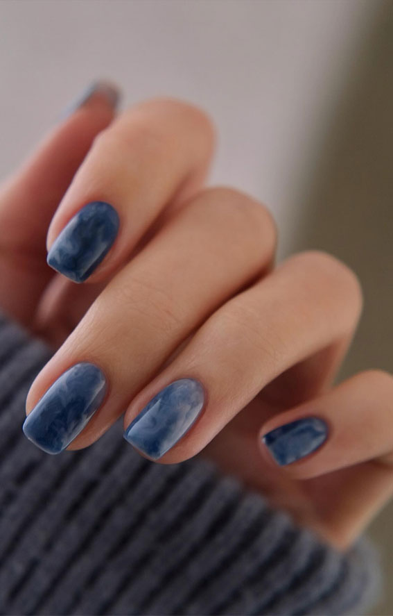 25 Gorgeous Blue Nails : Marble Blue Nails