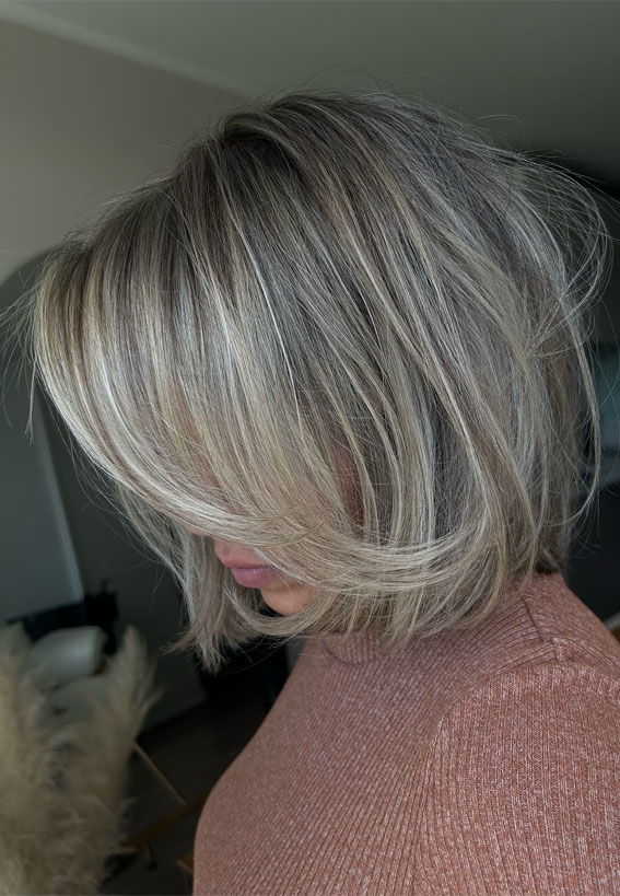 icy Blonde bob, hair color trends, brunette, brown balayage, dark hair color ideas, biscuit hair colours, hair color ideas, spring hair colors, blonde balayage, honey brown bronde, bronde hair colors