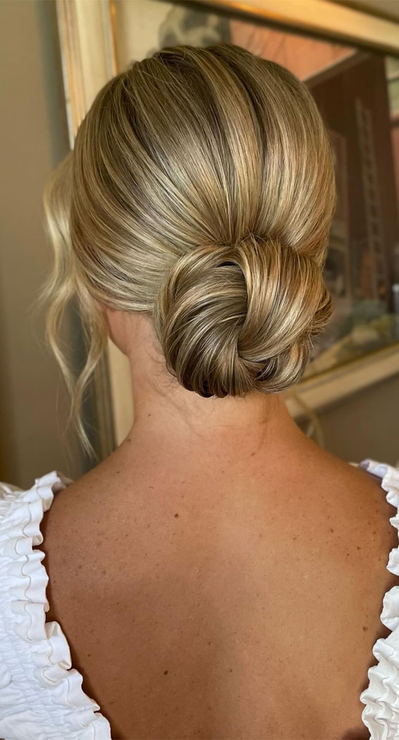 Hairdos to Steal the Spotlight on Every Special Occasion : Simple Knotted Bun