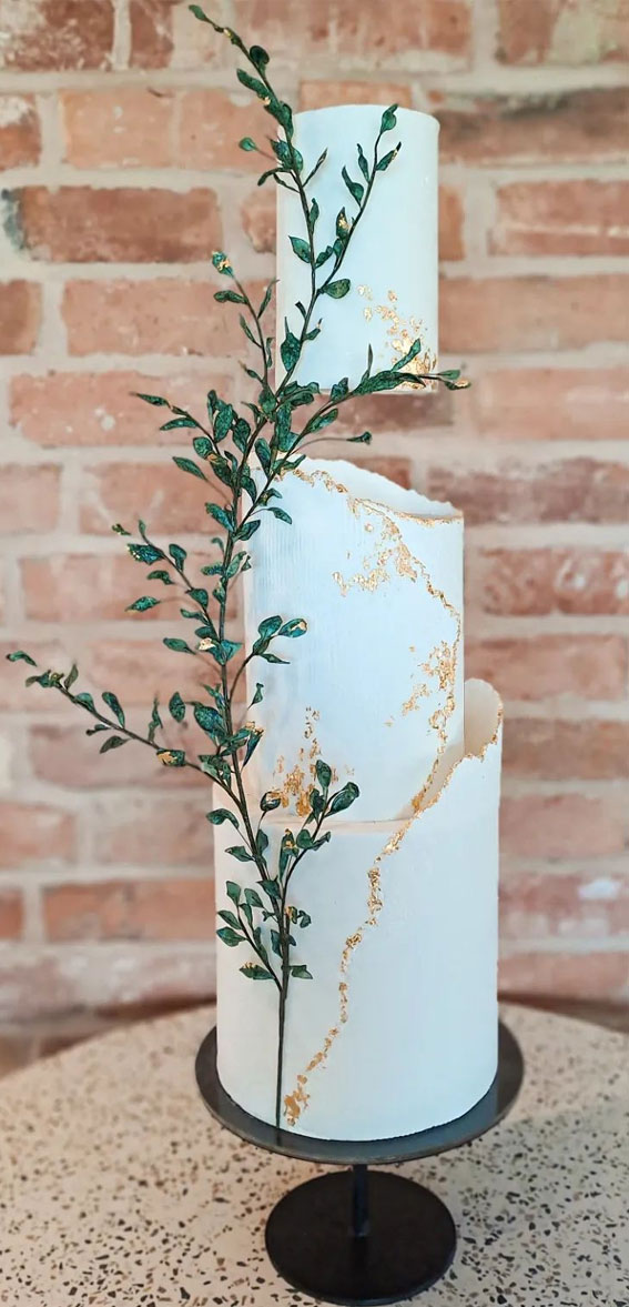 45 Inspiring Wedding Cake Designs For Your Big Day : Modern Rustic Elegance