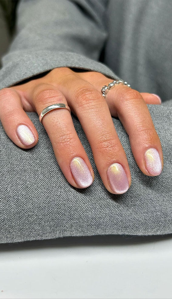 25 Sleek Simplicity Minimalist Nail Inspirations : Subtle Pink Velvet Effect Short Nails