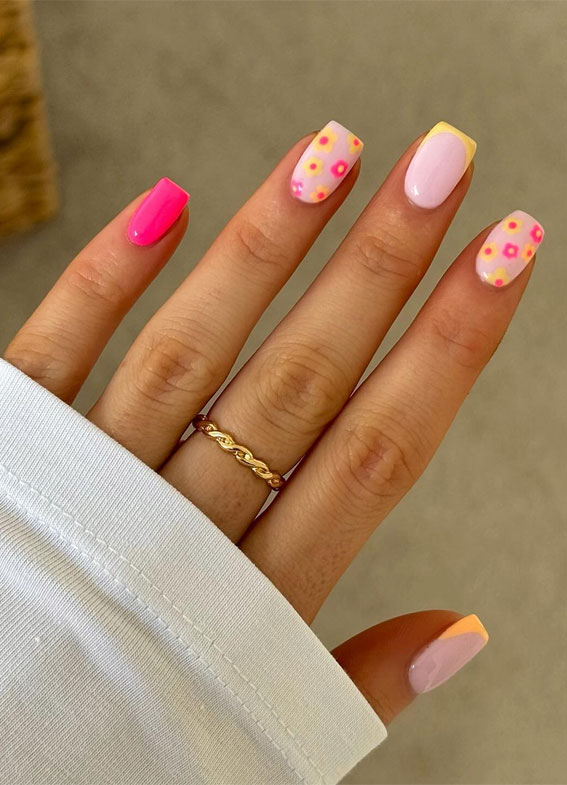 40 Spring Nail Ideas To Brighten Your Look : Daisy Sunshine Nail Design