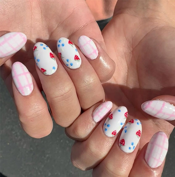40 Spring-Inspired Nail Designs : Pink Gingham & Strawberry Nails