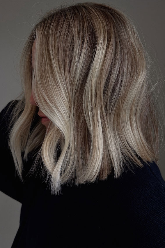 22 Trending Hair Colours 2024 To Refresh Your Current Look : Glazed Pearl Blonde on Lob Haircut