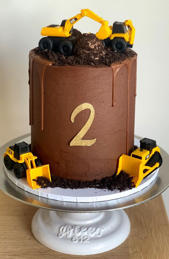 25 Excavating Digger Birthday Cake Ideas : Chocolate Construction-Themed Cake