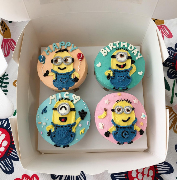 45 Cupcake Decorating Ideas For Every Occasion : Minion Cupcakes