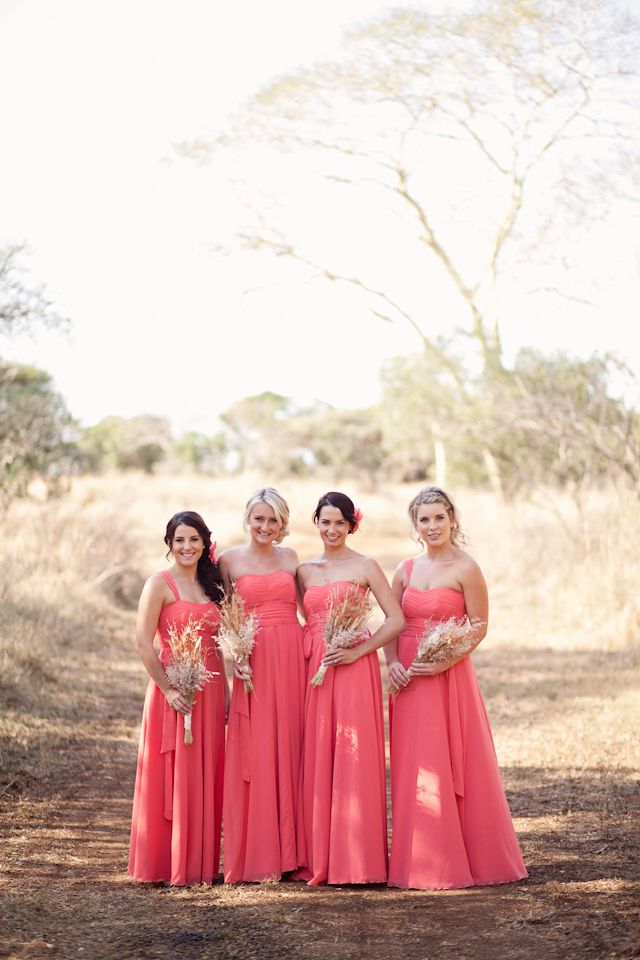 20 Coral Bridesmaid Dresses see more : https://www.fabmood.com/20-coral-bridesmaid-dresses/ Coral bridesmaids