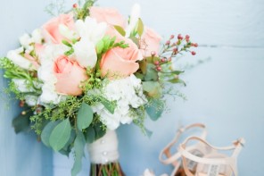 peach wedding bouquet