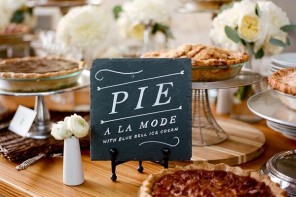 wedding pie display,wedding pies,wedding pie bar