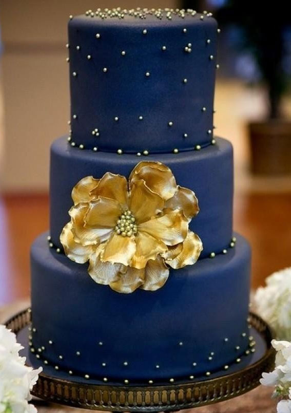dark blue wedding cake, elegant wedding cake, navy blue and gold wedding cake