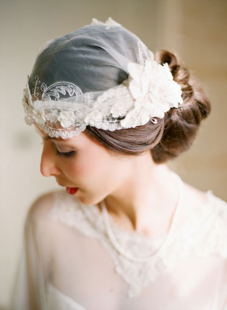 French wedding style,french bride style,french bridal hairstyles,french bridal veil