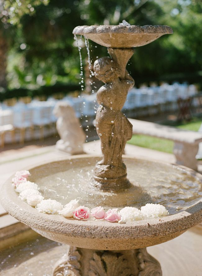 coral garden wedding,raspberry wedding color,Garden Wedding , Coral and Raspberry Wedding Colours Palette,Garden Wedding Ideas: Coral and Raspberry Wedding Colours Palette,coral wedding palette,raspberry wedding color,Spring wedding colors ideas,coral wedding color,wedding ceremony ideas,wedding ceremony decorations,outdoor wedding ceremony,garden wedding ceremony