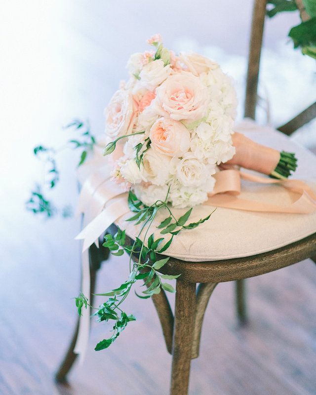 blush wedding bouquet