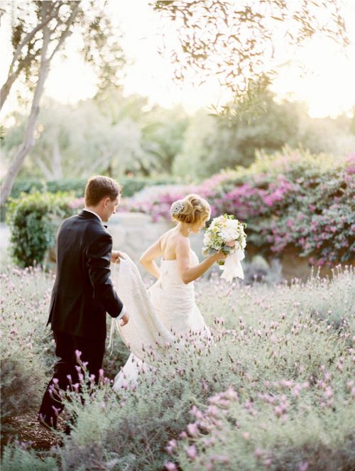 Photo via : thingsiloveaboutweddings.tumblr.com