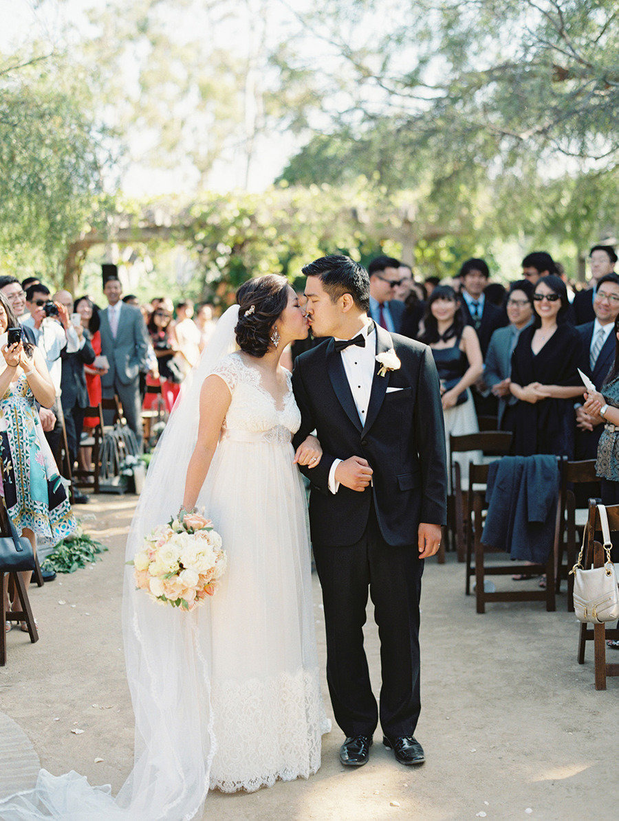 Traditional elegance outdoor wedding | Santa Barbara Historical Museum Wedding from Lane Dittoe Photography - lanedittoe.com