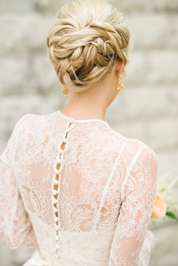 lace wedding dresses 