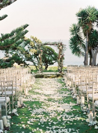 outdoor wedding ceremony ideas,wedding ceremony aisle