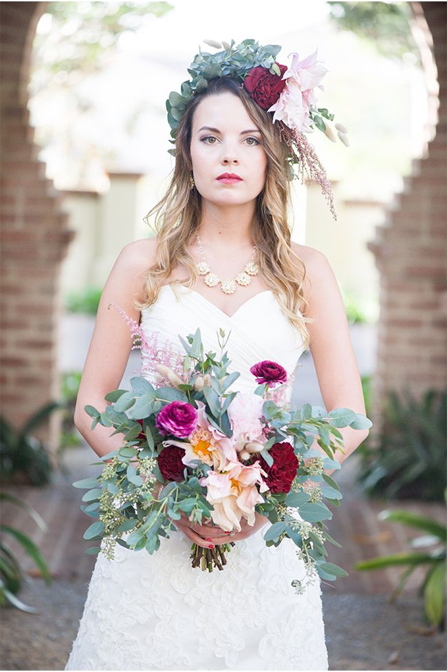 gorgeous bridal hair floral | fabmood.com