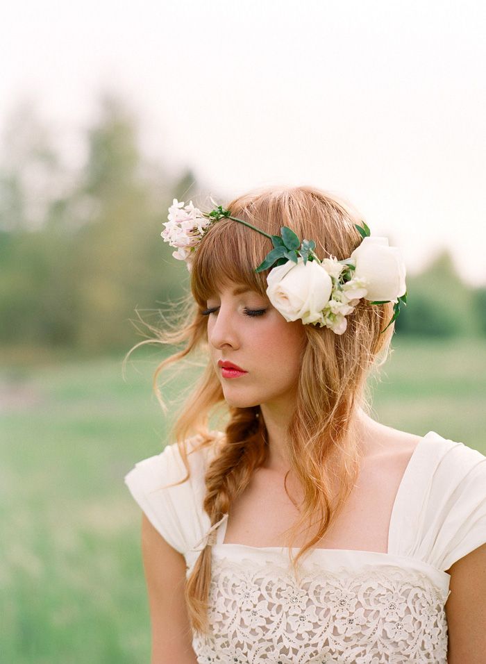 gorgeous bridal hair floral | fabmood.com