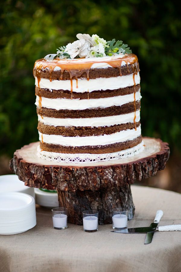 naked wedding cake for vineyard wedding | fabmood.com