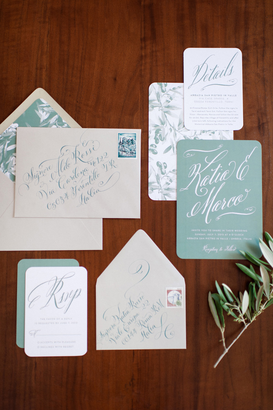 green wedding invitations | fabmood.com