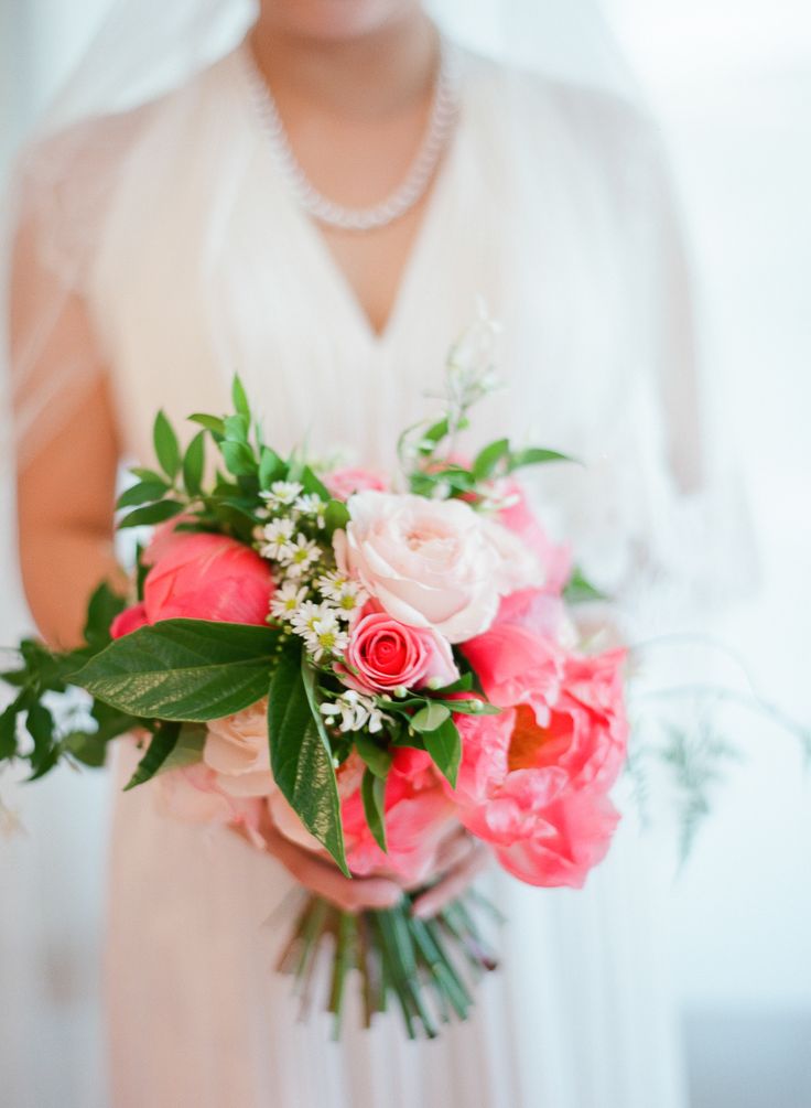 coral and mint wedding | fabmood.com #coral #peony #mintwedding