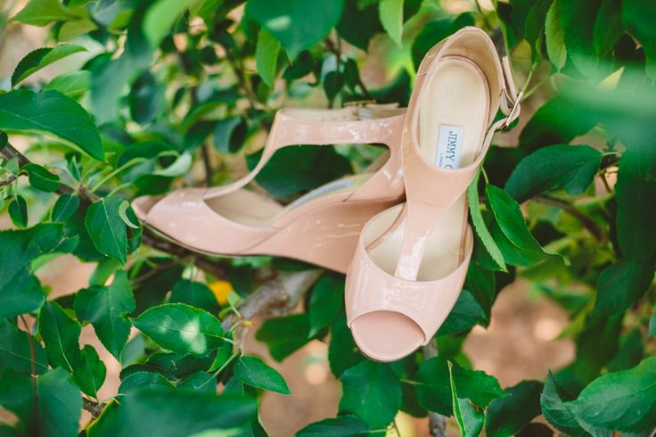 Blush Jimmy Choo bridal shoes l Wedding in The Peach Orchard | Photography : marymargaretsmith.com | https://www.fabmood.com/a-cozy-fall-wedding-in-the-peach-orchard #peach #fallwedding