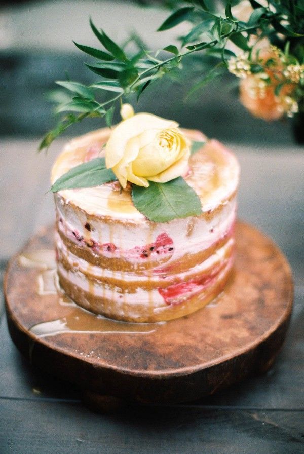 Semi Naked Wedding Cake see more 24 Semi Naked Wedding Cakes With Pretty Details on fabmood.com