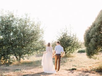 Blush wedding gown for ethereal wedding | Fab Mood #blushgown