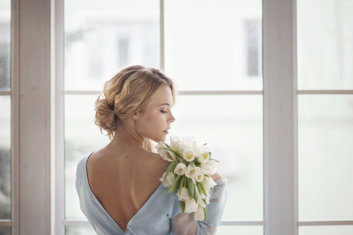 Morning Bride On Wedding Day - Wedding Inspiration shoot | Fab Mood #weddinginspiration