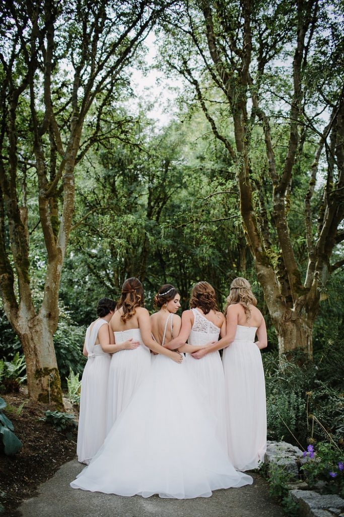 Bride and white bridesmaid dresses for June Wedding | fabmood.com #bridesmaids #whitebridesmaids #whitebridesmaiddresses